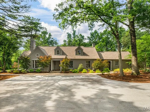 10928 Clayton Rd, Saint Louis, MO 63131
