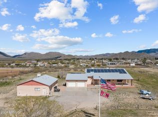 22900 W Hylton Way, Congress, AZ 85332