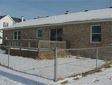 4th image of 1229 S Main St