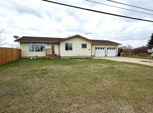 701 1st St, Hanley, SK S0G2E0