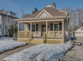 922 E College Ave, Appleton, WI 54911