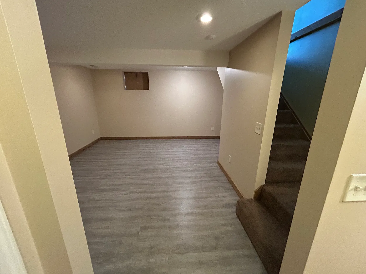 3 bed, 1375 sqft, $1,600 — Photo 2