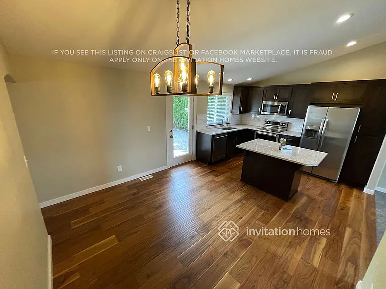 19407 Valley View Dr — Photo 6