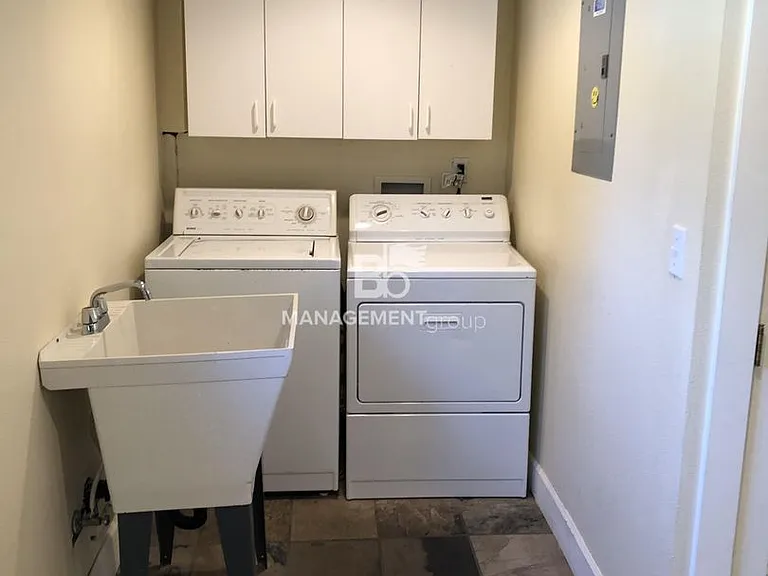 2741 SW Old Orchard Rd — Photo 26