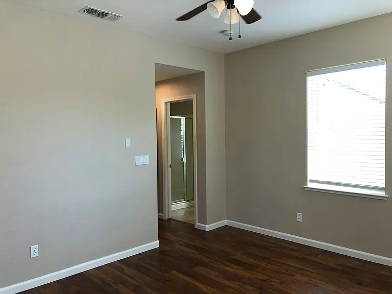 70 Chambord Way — Photo 16