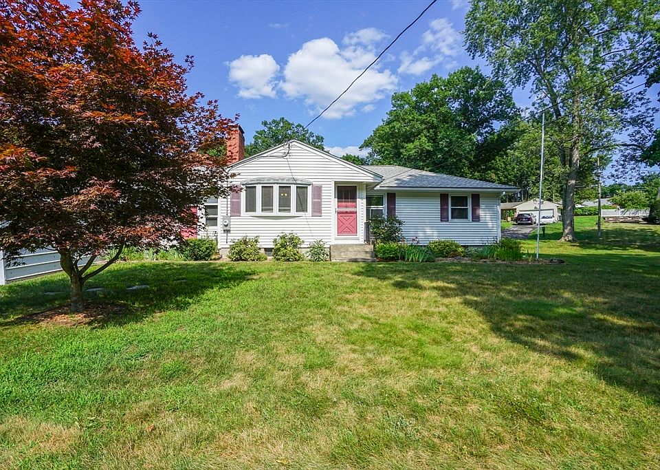 1st image of 50 Talbot Rd
