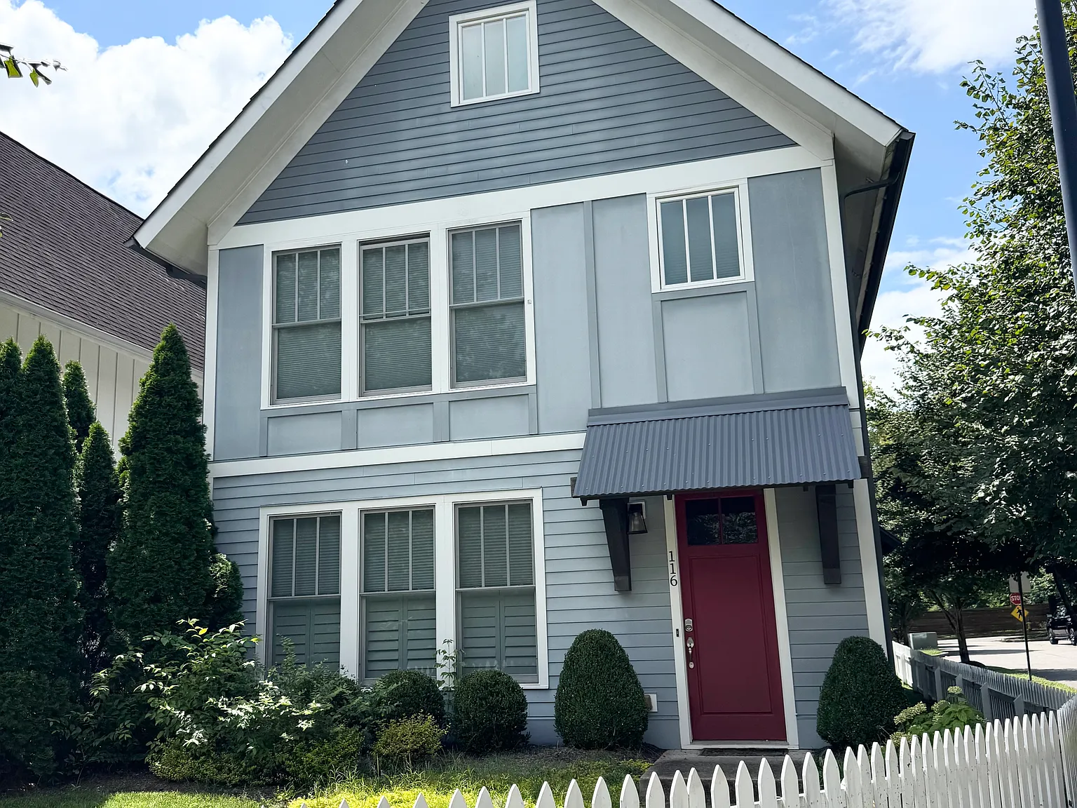 4 bed, 3.5 bath, 2881 sqft, $8,500 — Photo 1