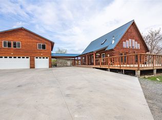 3660 W Malaga Rd, Malaga, WA 98828