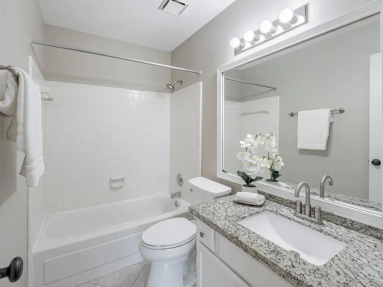 23 E Stony Bridge Cir — Photo 21