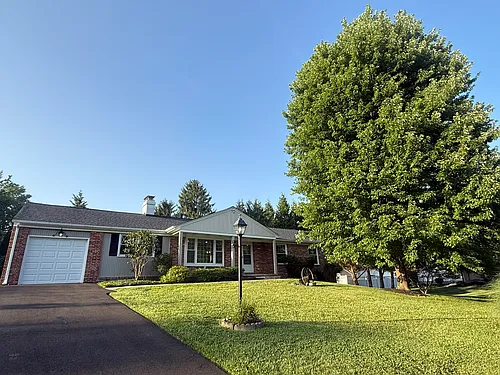 9398 Paulskirk Dr Photo 1