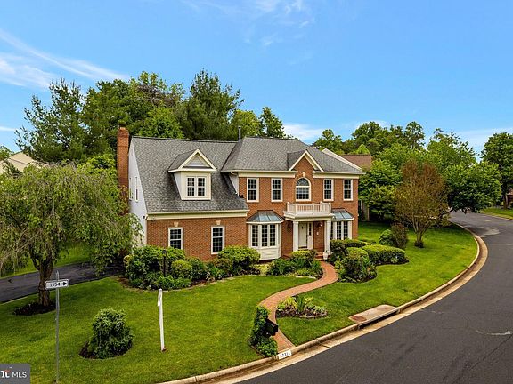 3rd image of 47314 Vista Ct