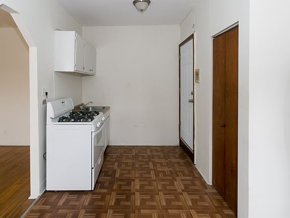 4th image of 1212 W Thorndale Ave APT 3
