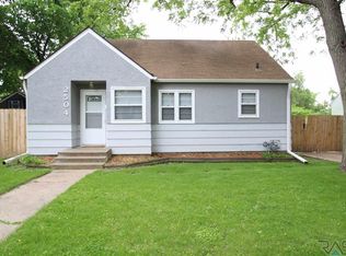 2504 S Jefferson Ave, Sioux Falls, SD 57105