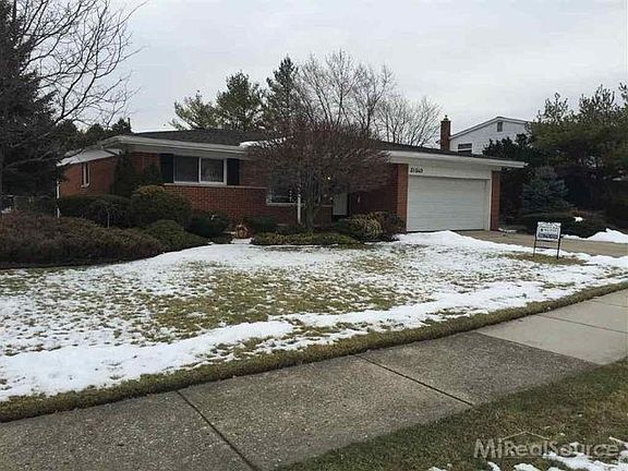 2nd image of 31640 Acton Dr