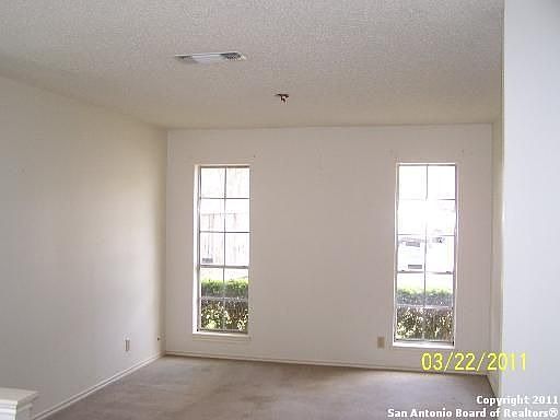 3rd image of 4700 Esterbrook