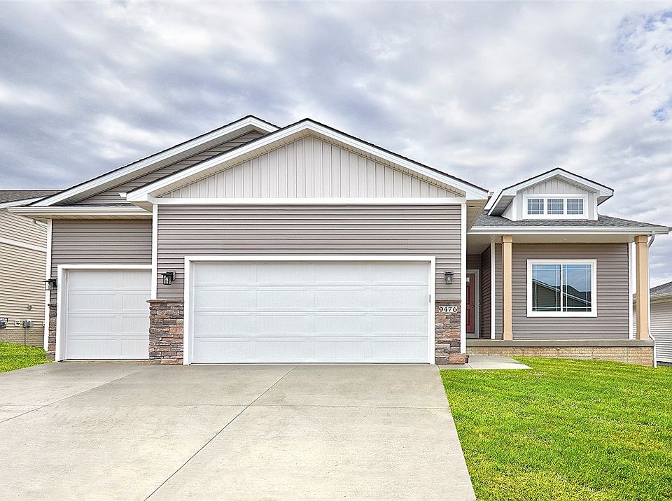 1st image of 9476 Verdi Ln