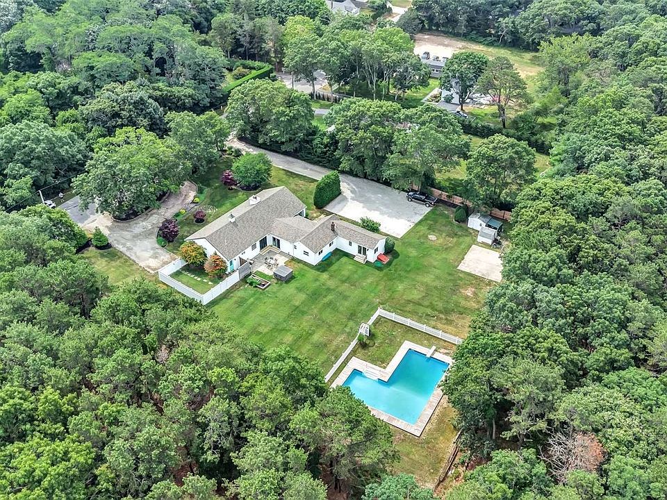 39 Peters Lane, Westhampton Beach, NY 11978 Zillow