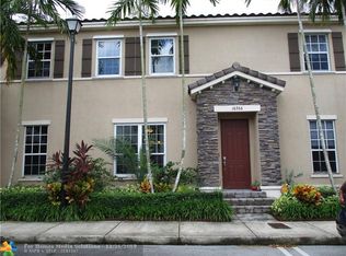 16766 SW 95th St, Miami, FL 33196