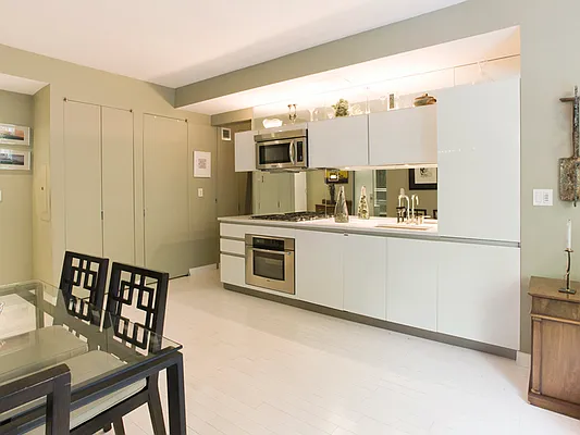 Sold by Sotheby's International Realty | media 12