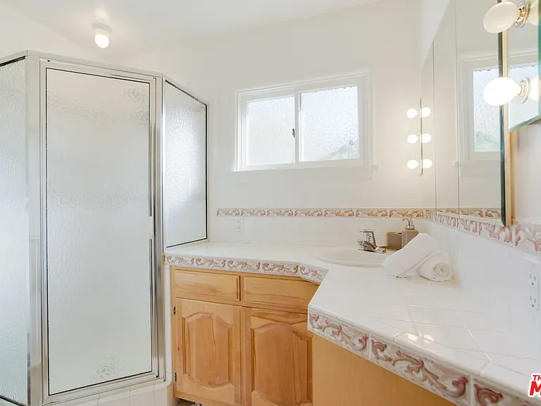 6207 Melba Ave — Photo 26