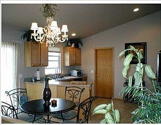 5th image of 1653 Norwood Ln