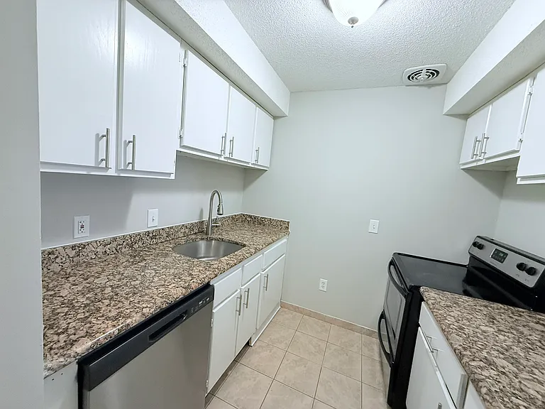 25 Stanley St — Photo 15