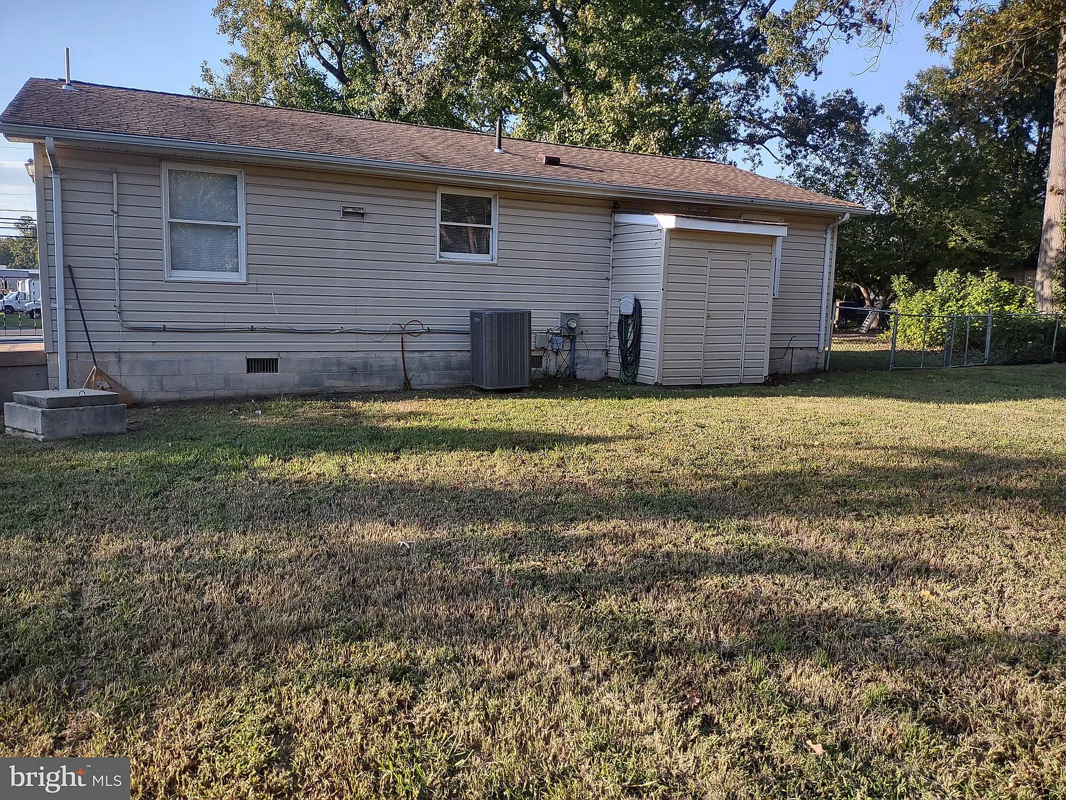 3 bed, 1008 sqft, $2,150 — Photo 4