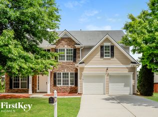 1318 Station Ridge Dr, Lawrenceville, GA 30045