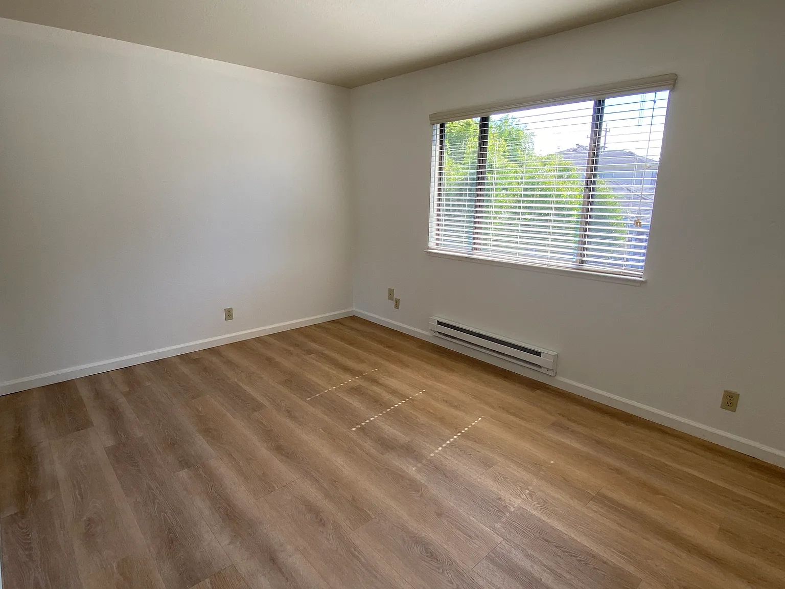 2 bed, 750 sqft, $2,625 — Photo 1