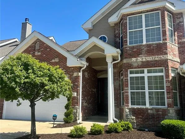 197 Woodland Place Ct, Saint Charles, MO 63303