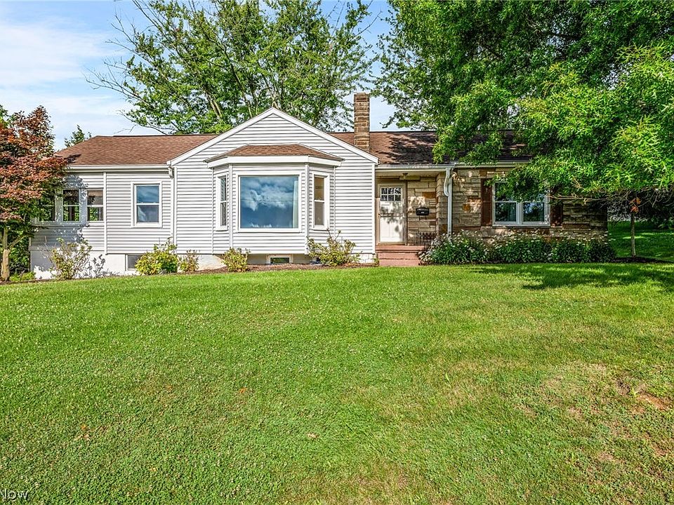 1st image of 217 Harbel Dr