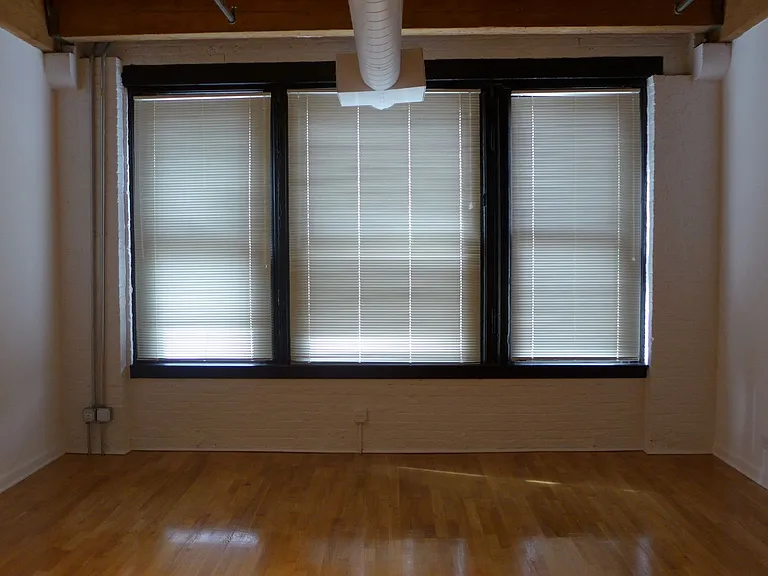 Old Franklin Building — Photo 14