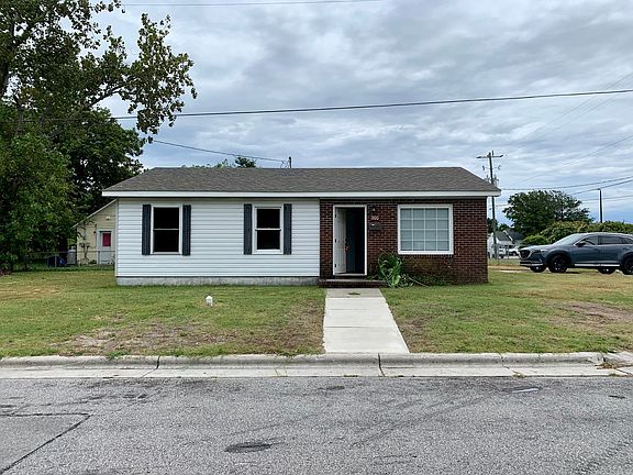 5th image of 300 N 15th St