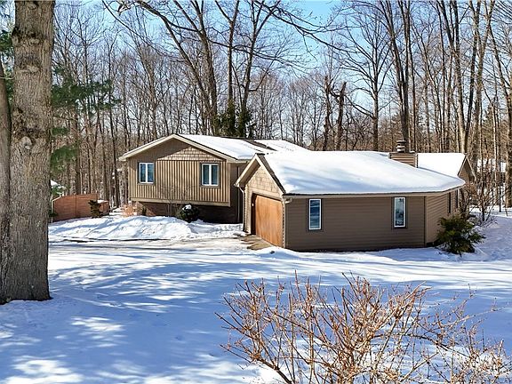 2nd image of 8266 Pebble Creek Ct