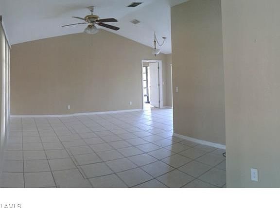 2nd image of 1622 SE 2nd Ter
