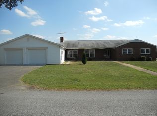 1001 8th St, Altavista, VA 24517