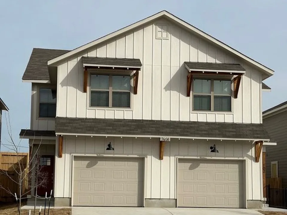 7608 Magnolia Vlg #101