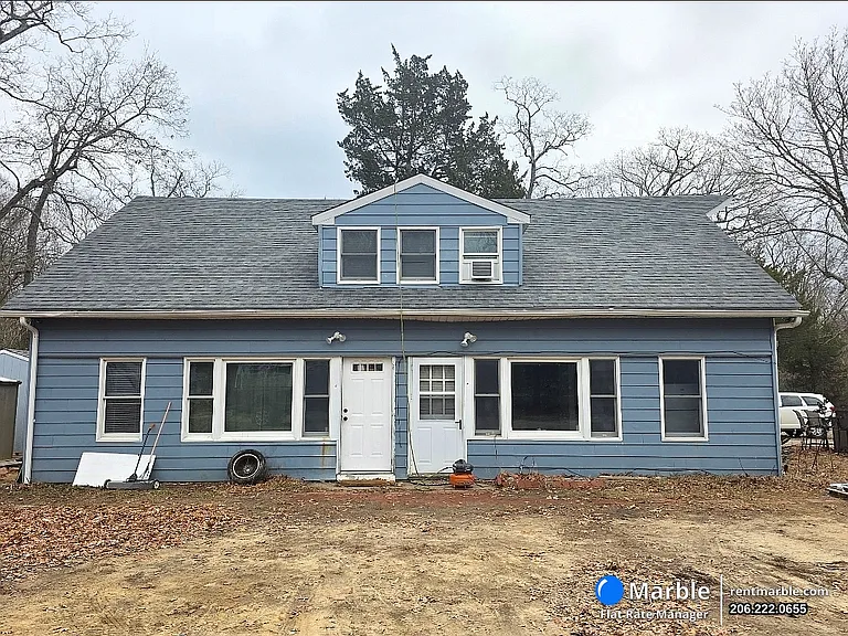 23 Twin Oak Rd #B — Photo 1