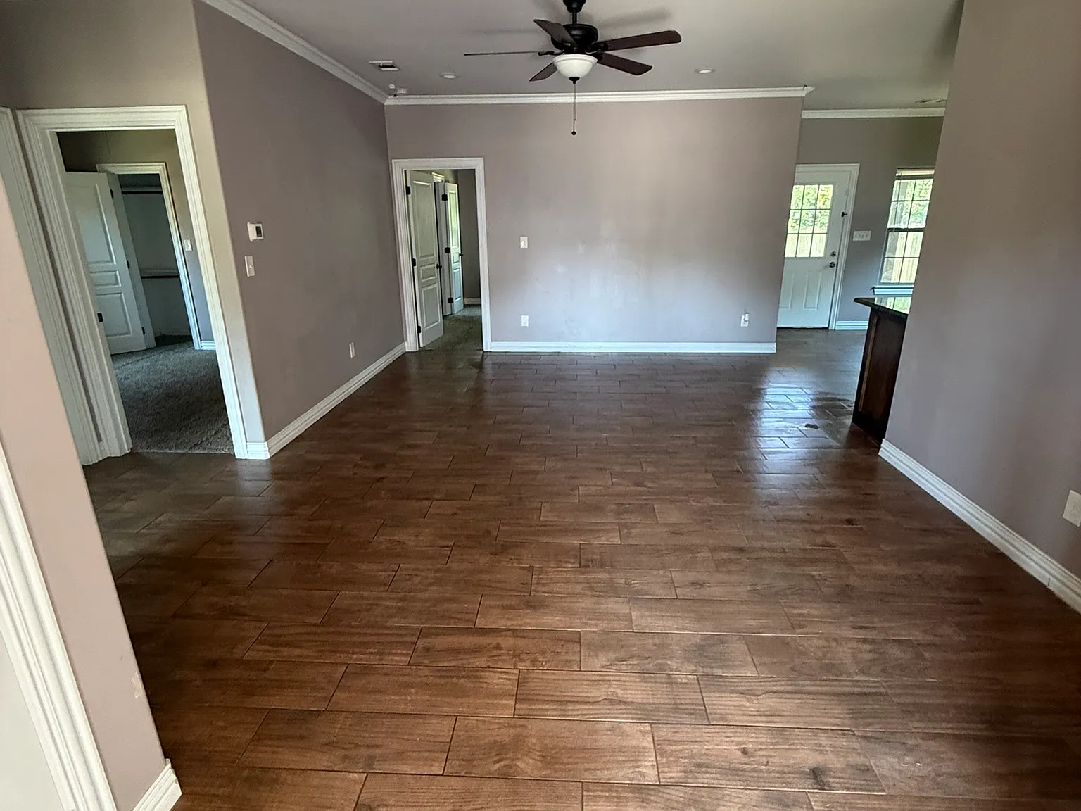 3 bed, 1355 sqft, $1,750 — Photo 3