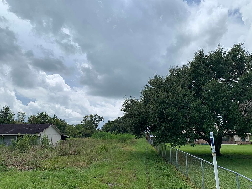 1st image of 5271 Bayou Black Dr