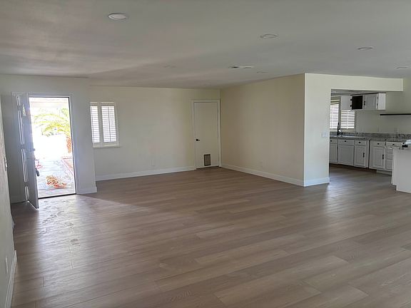 3rd image of 1335 Bobrich Cir