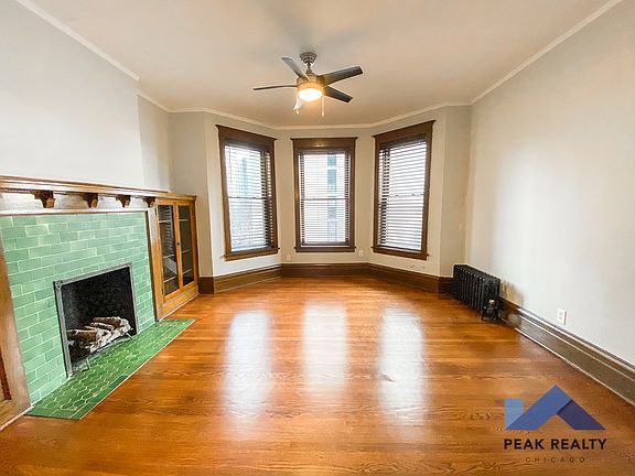 4th image of 1544 N La Salle Dr #1550-307