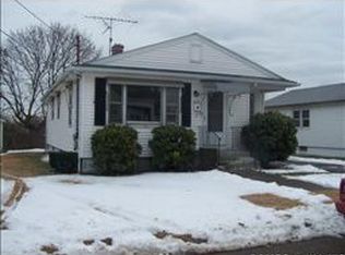 89 King Philip St, Providence, RI 02909