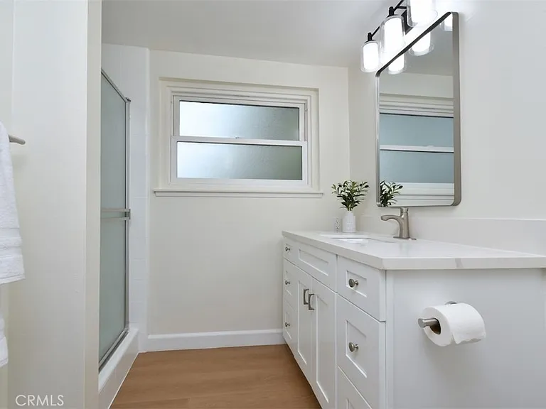 7006 Helmsdale Rd — Photo 24