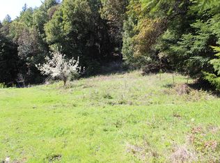 5050 Wood Ranch Rd, Redway, CA 95560
