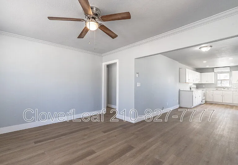 2114 Jupiter St — Photo 6