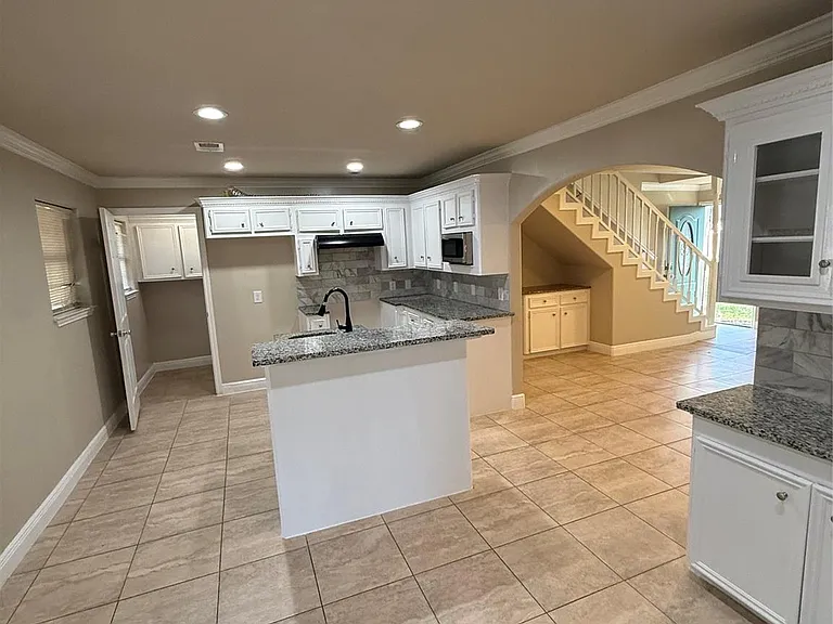 610 Elk Dr — Photo 10