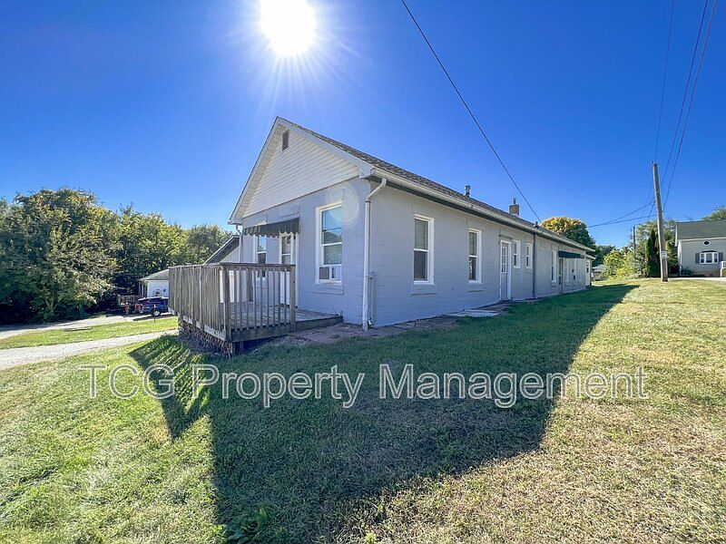 1st image of 915 Jones Ave