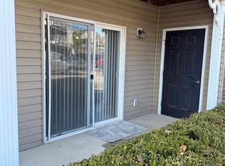 612 Saravalle Dr, Saint Peters, MO 63376