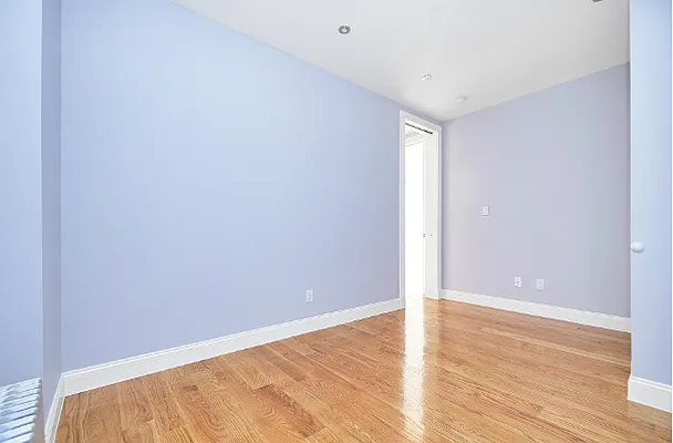 Rented by Heritage Realty LLC | media 10